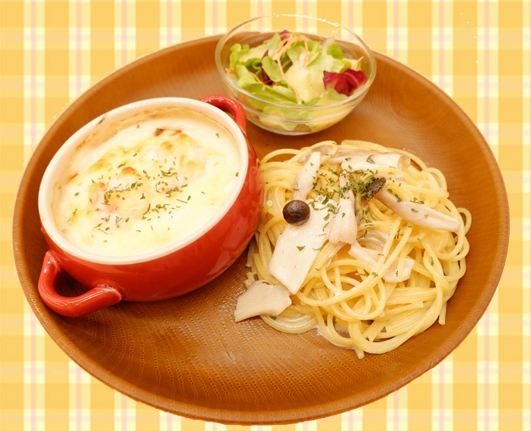 きのこのクリームソーススパゲッティ　PLATE